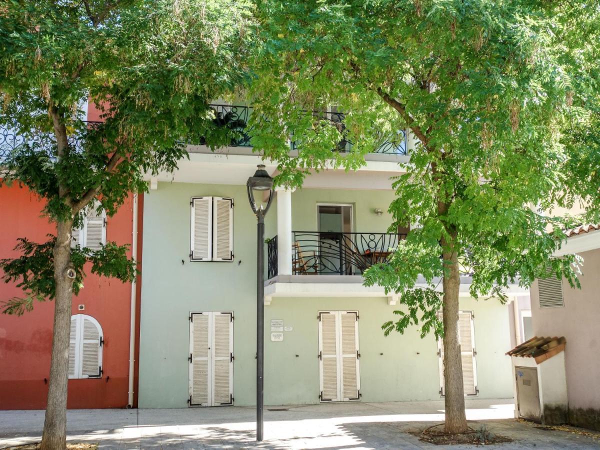 Apartment Le Madrilene By Interhome Saint-Cyr-sur-Mer Exterior photo